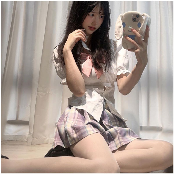 纯欲天花板再次进阶:小甜酒子铁粉空间+微密圈专属写真视频合集,奶醉感拉满的视觉盛宴-万图屋