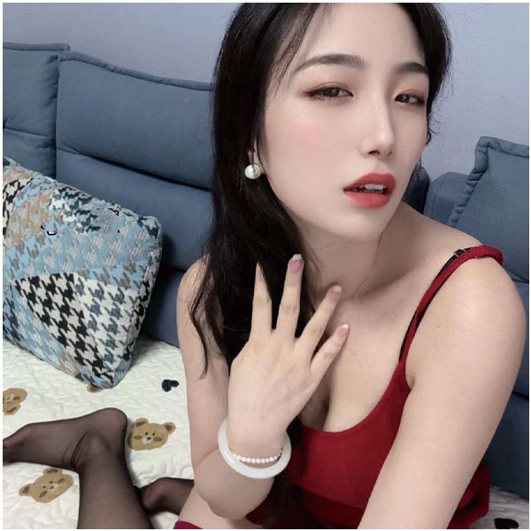 【岛遇】抖音女神小团嫂：岛遇与夜色的顶级视觉盛宴-万图屋