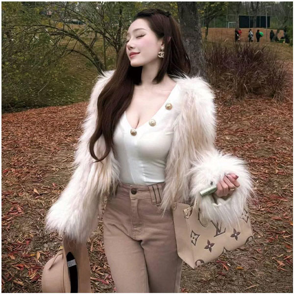 【岛遇】抖音露宝吃不饱合集【53P 9V】-万图屋