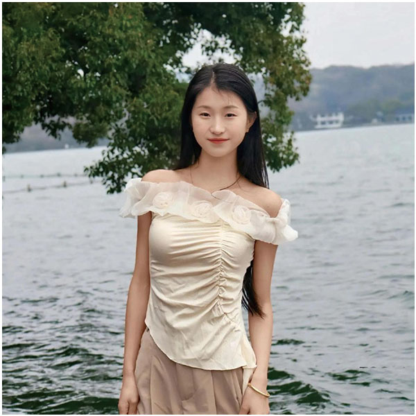 【趣岛】抖音美小护合集【48P 99V 417M】-万图屋